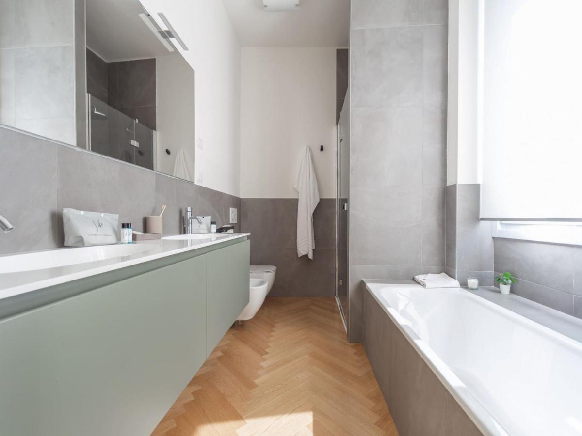 The Best Rent - Spacious Three-Bedroom Apartment With Terrace Mailand Exterior foto