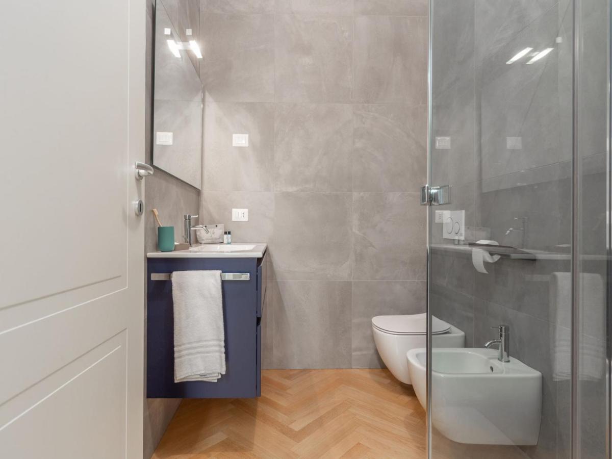 The Best Rent - Spacious Three-Bedroom Apartment With Terrace Mailand Exterior foto